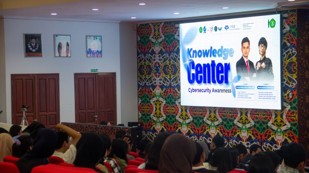 Narasumber Kuliah Umum Cybersecurity Awareness, UNMUL, Samarinda. gallery 3